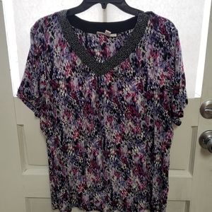 LADIES BLOUSE
